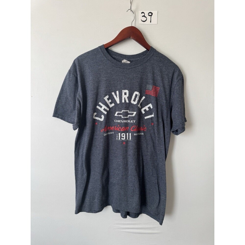 Chevrolet Men’s XL American Classic 1911 Gray Graphic T-Shirt Chevy Bow tie